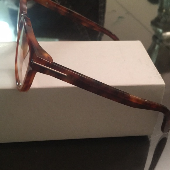 givenchy glasses - Picture 2 of 3